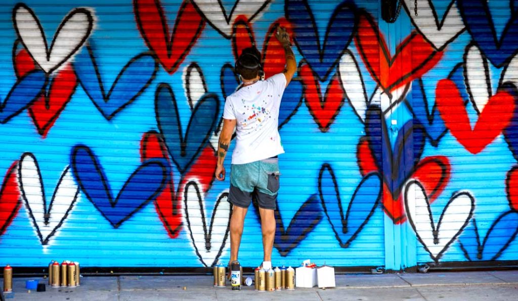 A new partnership with Windex® has landed self-taught artist and photographer, JGoldcrown, back on the streets of Los Angeles. Based in New York and Los Angeles, JGoldcrown's distinct heart murals have been spotted in New York, Chicago, Miami, Texas...
